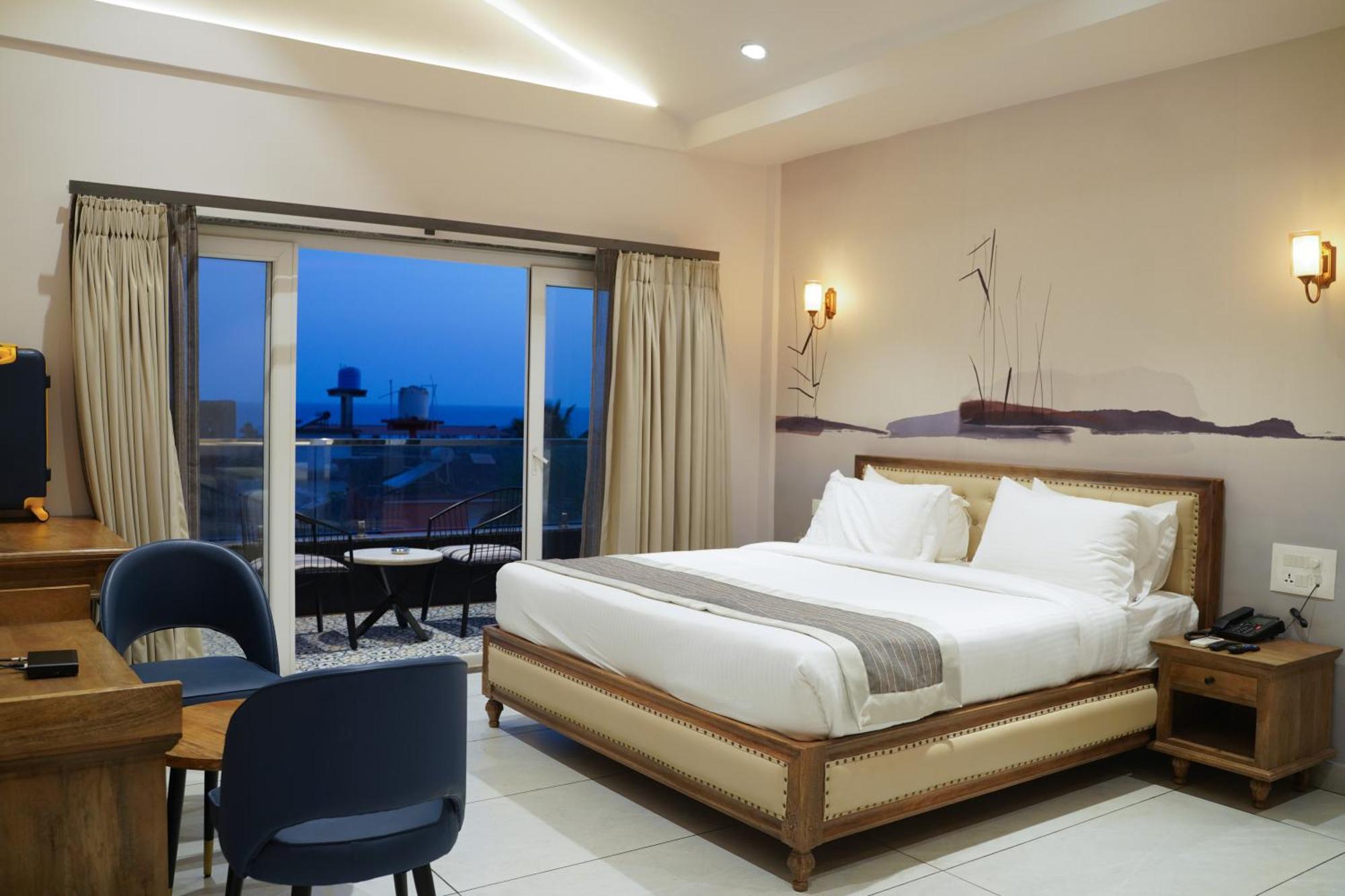 Ariena By Spree Hotels Goa Morjim Exteriör bild